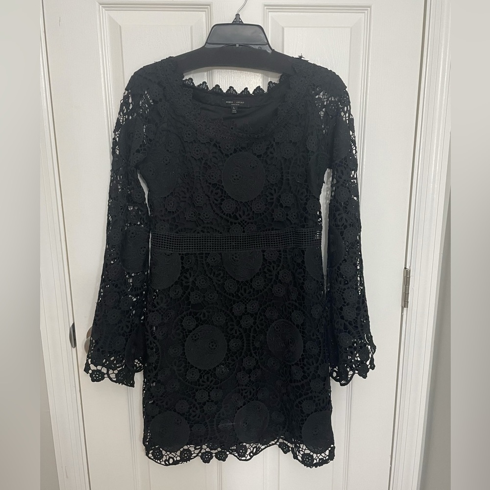 Romeo + Juliet Couture Lace Little Black Dress